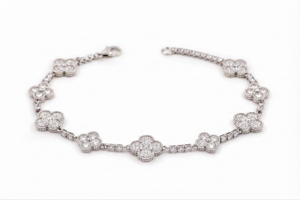 MOISSANITE CLOVER BRACELET - VENDOR
